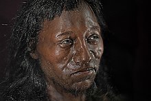 Is it hard to meet people with green eyes and tanned skin /healthy /dark skin? ?