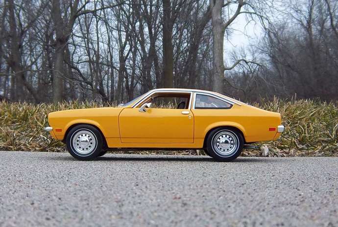 Small model of the 1972 Vega Hatchback.