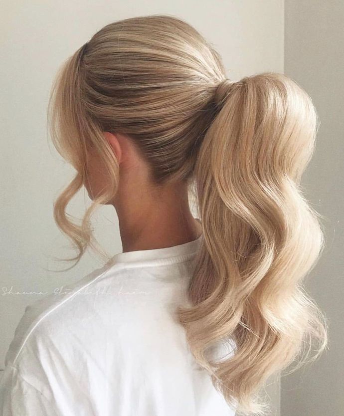 What's the prettiest hair accessory for long hair?