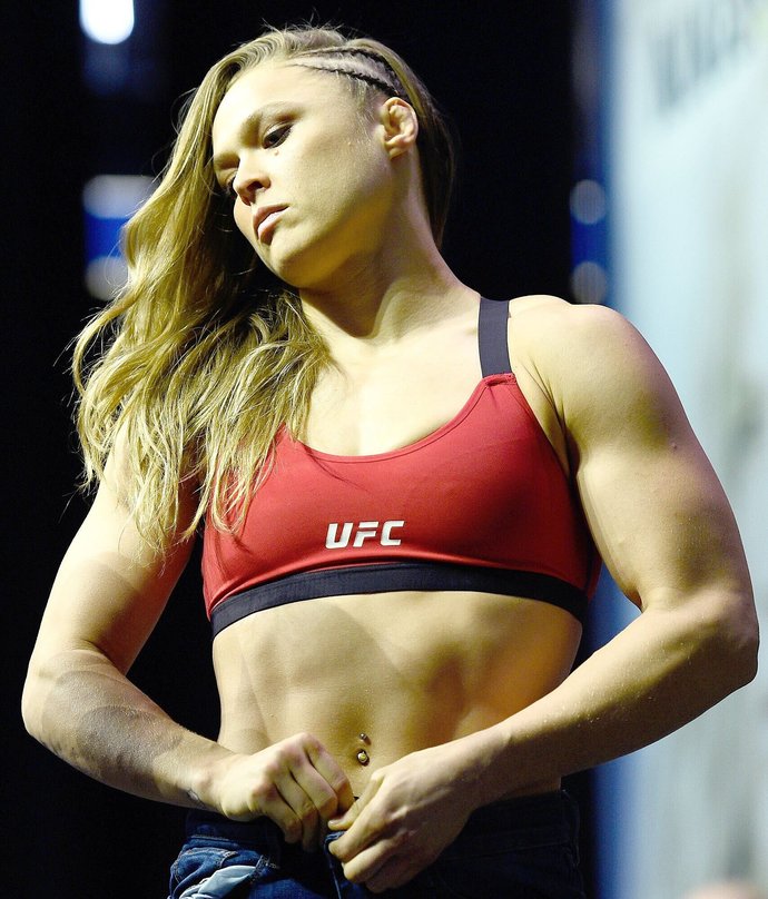 Girls, do you think you could take this chick in a fight?