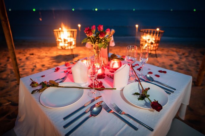 What places do you find the most romantic on date nights?