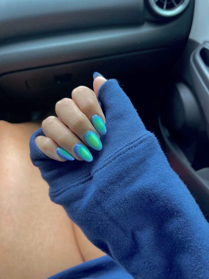 my flight is in a couple of hours help me pick my nails!!!!?