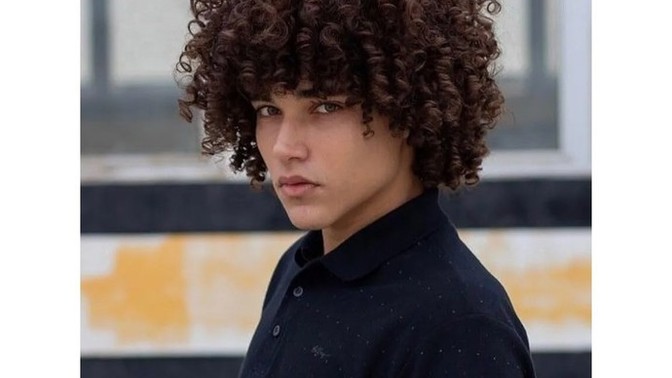 Would it be a dumb idea to buy men natural hairstyle wigs to see what I look like before growing my hair out?
