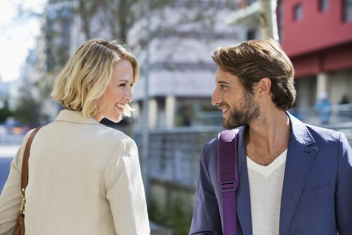 Girls, Ladies, whats the best way for a man to flirt with you?