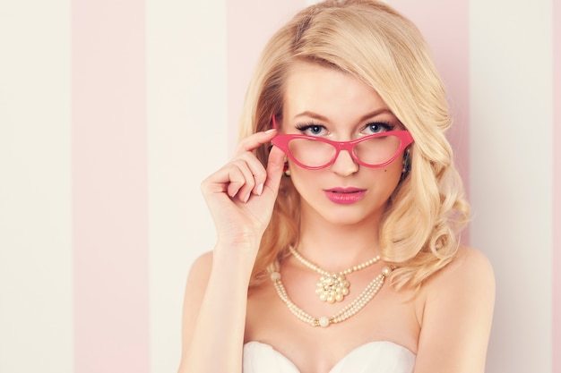 Do you find it sexy when the opposite sex wears prescription glasses?