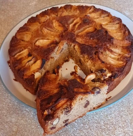 Do you like apple cake?