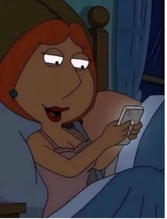 How can I get a woman who ghosted me to text me back? after she asked for my number ?