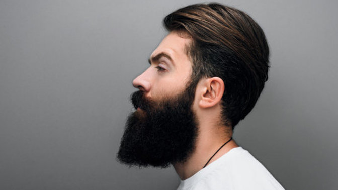 Do you think men with beards are hot 🥵?