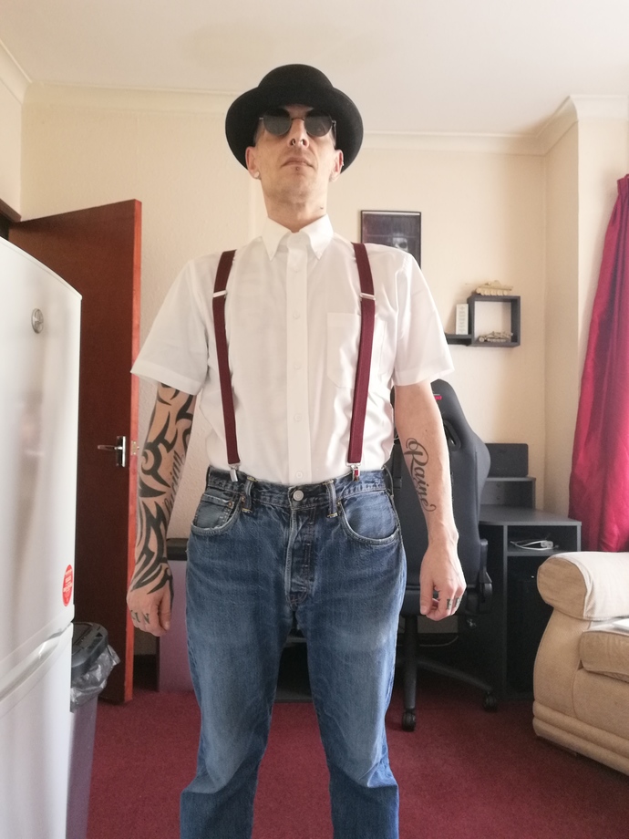 How do we get men to wear hats again?
