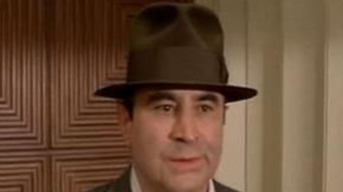 How do we get men to wear hats again?