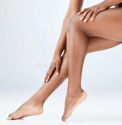 Girls, Do you like SHOWING OFF your LEGS?