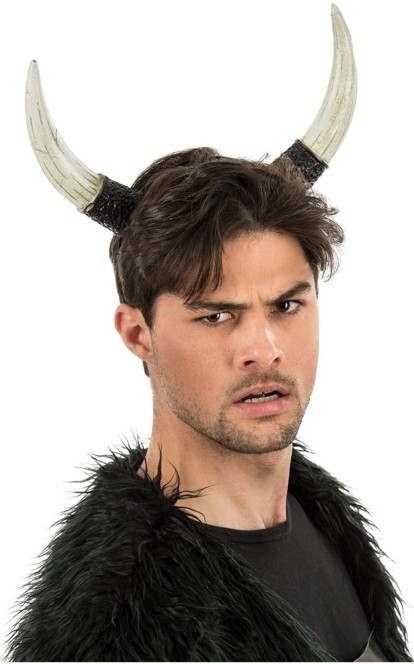 Would men be more attractive if they grew horns?