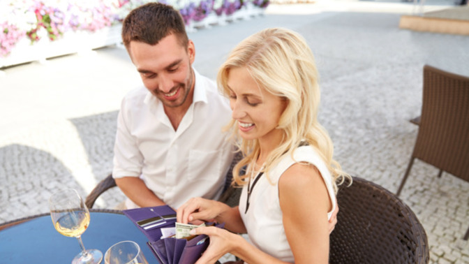 Would you let a woman pay for the first date if she offered?