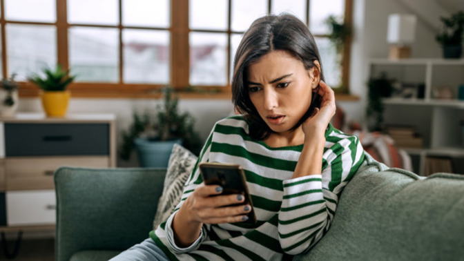 Are inappropriate texts with someone other than your partner considered cheating?