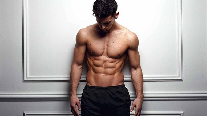 Do you need a six-pack abs to have a girlfriend in 2024?