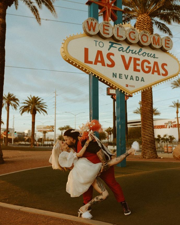 Would there be fewer bad marriages if people waited at least a year between engagement and marriage?