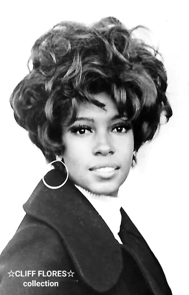 Diana Ross is the only living member of the Supremes. How sad is that?