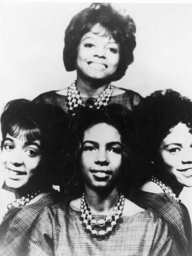 Diana Ross is the only living member of the Supremes. How sad is that?