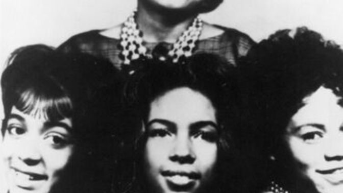 Diana Ross is the only living member of the Supremes. How sad is that?