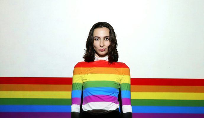 Guys, would you mind if your girl was bisexual?