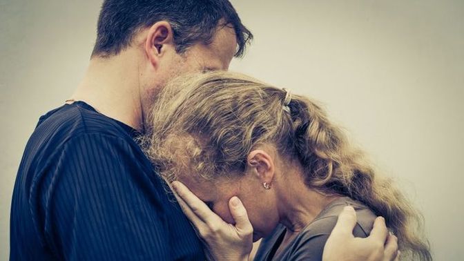 Would a woman’s lack of confidence be a dealbreaker for a relationship?