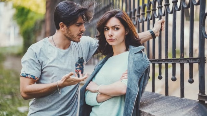 When it’s come to dating, which personality trait is an absolute turn off for you?
