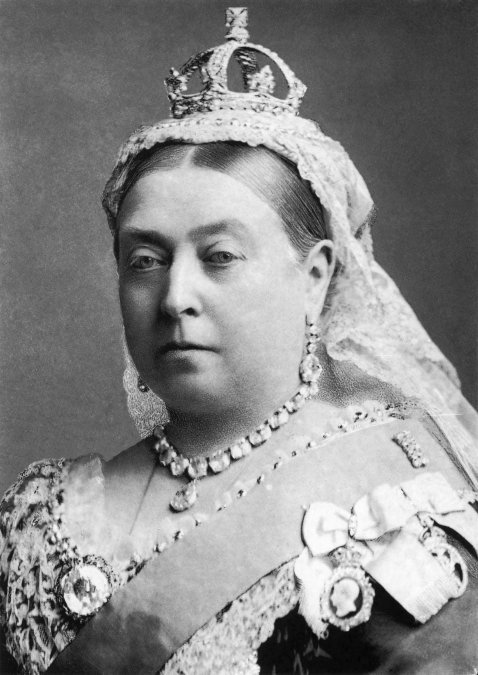 Do you think a woman can rule a country?