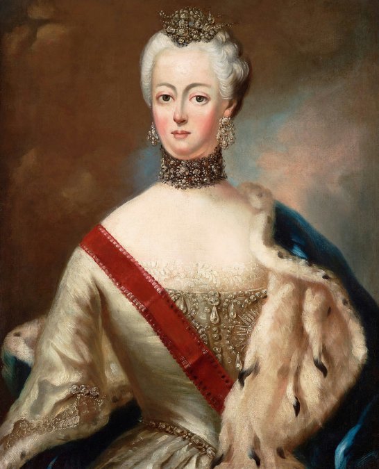 Do you think a woman can rule a country?