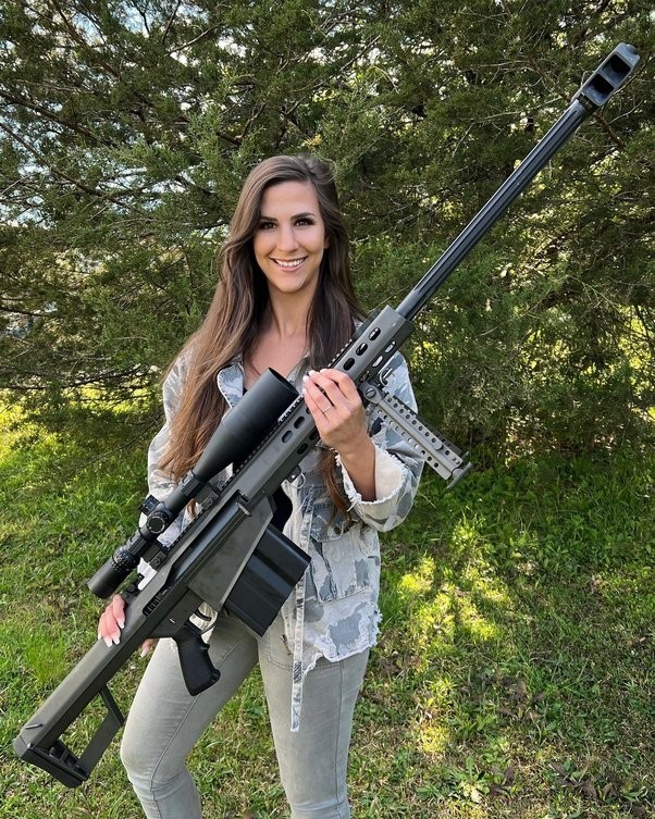 Guys, would you date her if she has access to weapons?