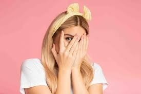 Do you prefer a shy girl or outgoing girl?