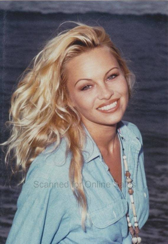 Why was the world so obsessed with Pamela Anderson in the 90s?