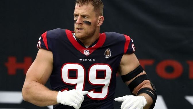 Can someone who's 5'5" play any position in football well enough and make good money from it?