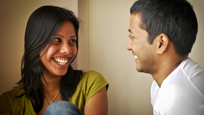 What are some helpful tips or advice for someone beginning a new relationship?