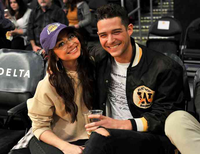 Do You Like Olivia Roderigo dating Louis Partridge?