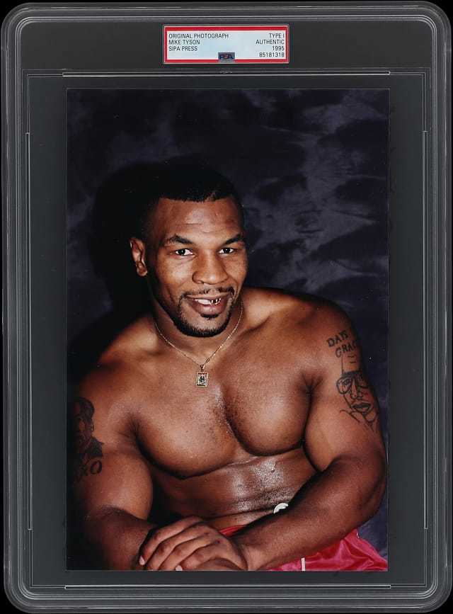 Ladies, do you find mid 90s out of Prison Mike Tyson with facial hair and body sexy here?