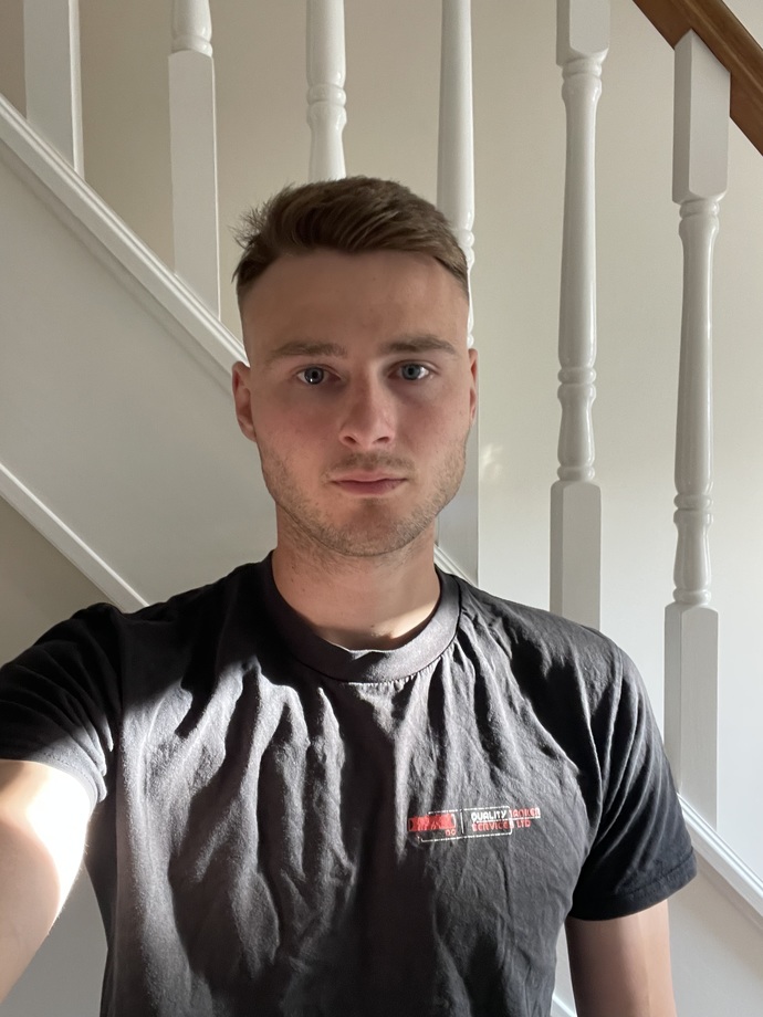 What hairstyle suit my face shape the best?