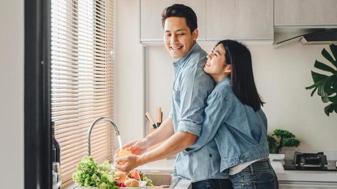 How can one best show love to someone who’s love language is acts of service?