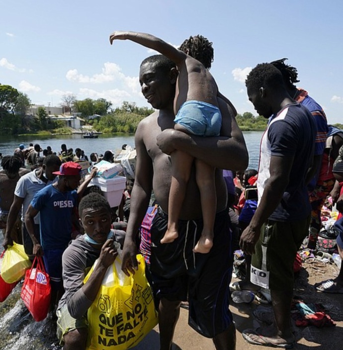 How do you feel about Haitians migrants from Haiti coming to the U. S. A. Do you accept it or reject it?