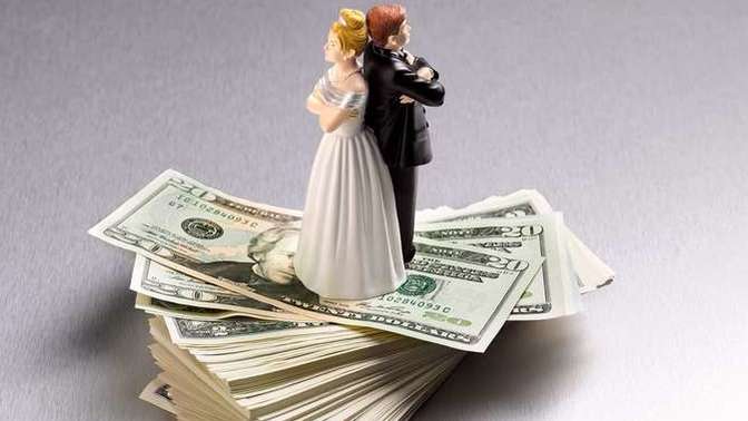 What is your “unpopular opinion” about weddings?