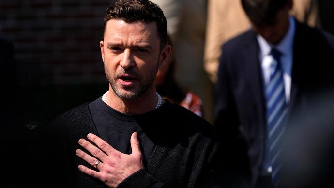 Justin Timberlake has plead guilty to his DWI charge and will get community service? Is this enough punishment?