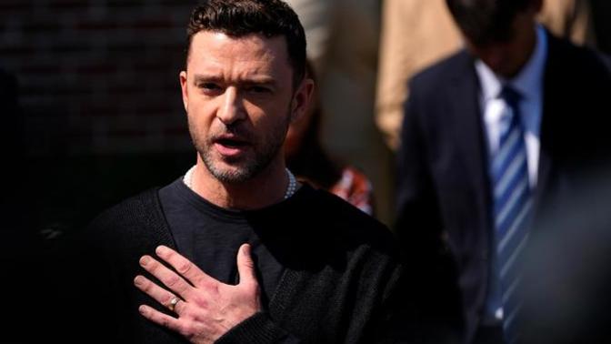Justin Timberlake has plead guilty to his DWI charge and will get community service? Is this enough punishment?