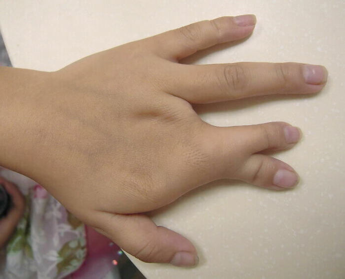 Did aliens mate with humans to make hybrids? GirlsAskGuys