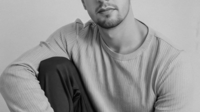 I don't know why I'm not enough compared to other guys , who have a simp mentality or fuckboy mindset , yet here I am never picked?