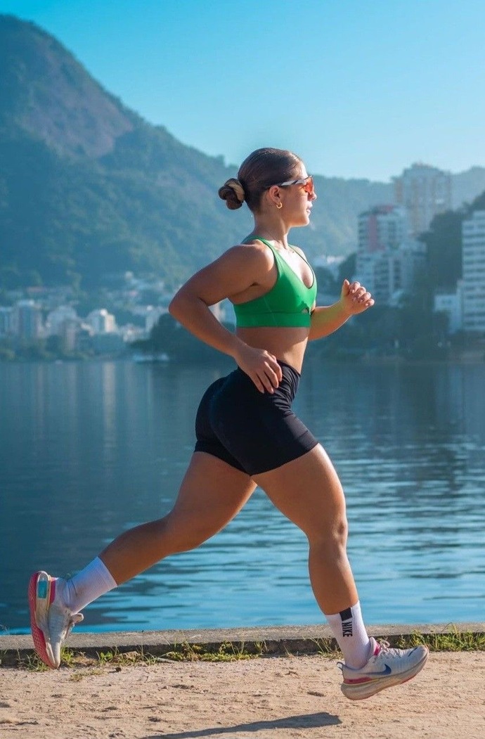 Do you find it attractive if a girl is athletic?