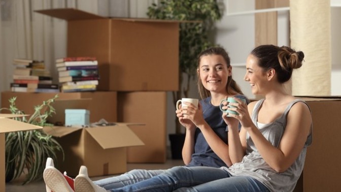 Have you ever had a roommate (non family member)? Any crazy roommate stories?