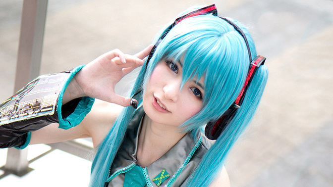 Do you want a cosplay girlfriend/boyfriend?