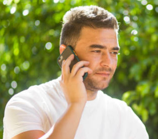 Which EAR do you hold your SMARTPHONE to?