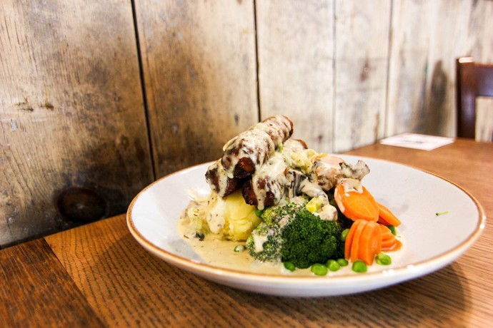If someone came to visit your town what restaurant would recommend to them?