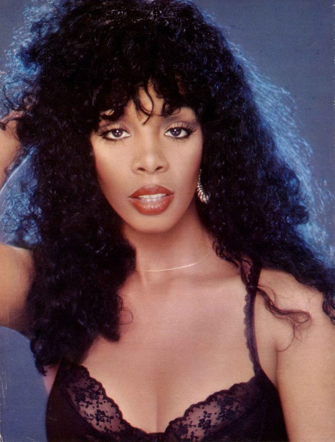 Which pic do you like better of these queens, Halle Berry or Donna Summer?