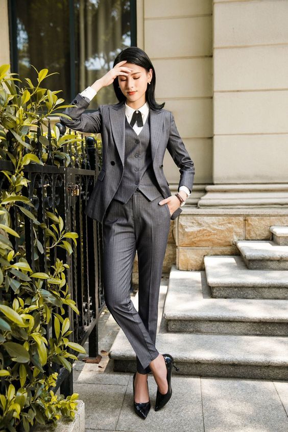 Which of these womens suits do you like the most?